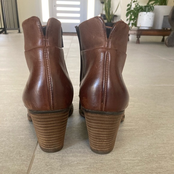 Paul Green brown leather booties EUC! - Picture 7 of 13